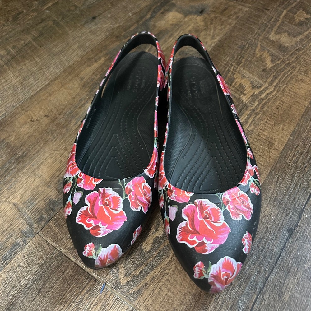 Crocs Slingback Flats Womens 8 Multi Floral Iconic Comfort Pointed Toe Black